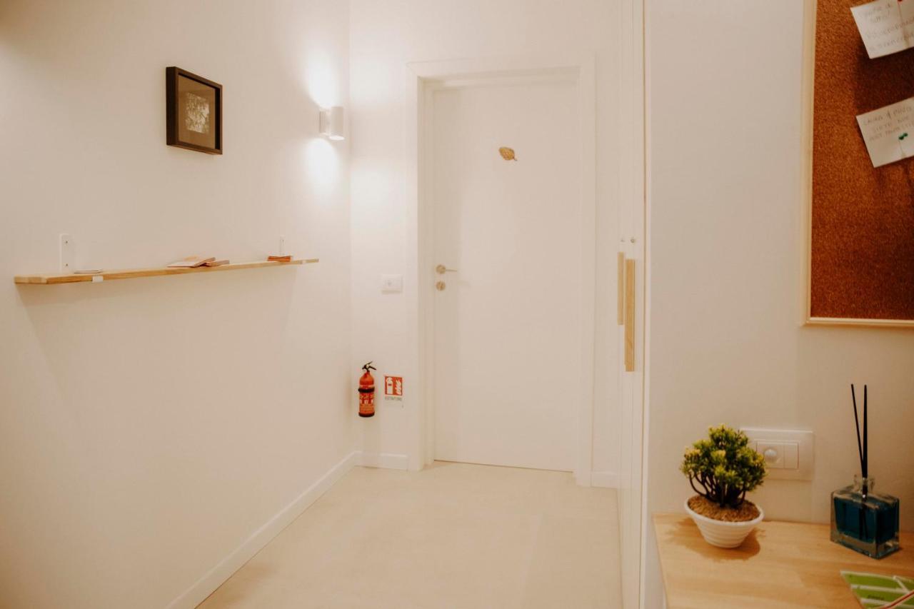 Petrarca17 Guest House A Due Passi Dal Mare แตร์ราชินา ภายนอก รูปภาพ