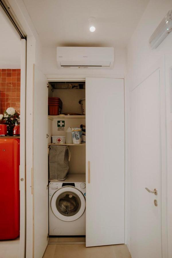 Petrarca17 Guest House A Due Passi Dal Mare แตร์ราชินา ภายนอก รูปภาพ