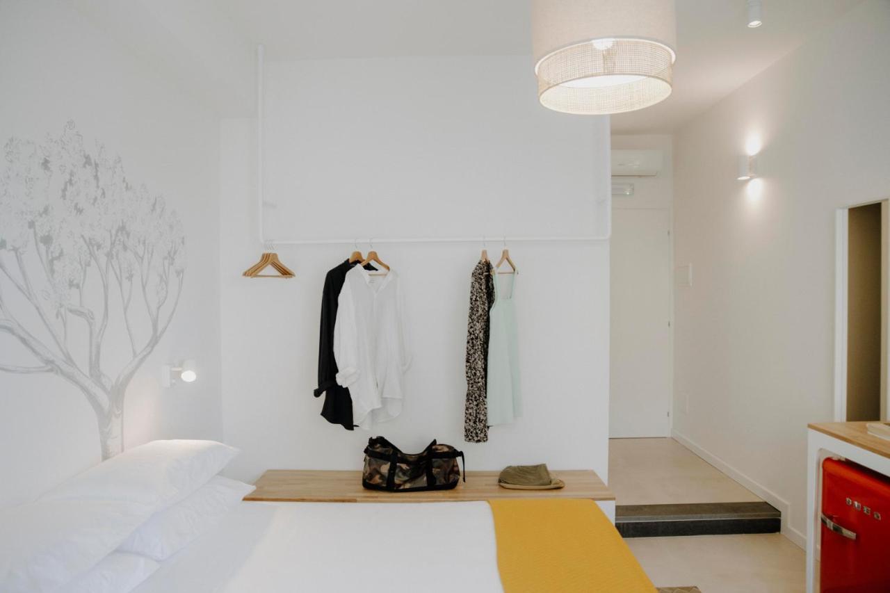 Petrarca17 Guest House A Due Passi Dal Mare แตร์ราชินา ภายนอก รูปภาพ